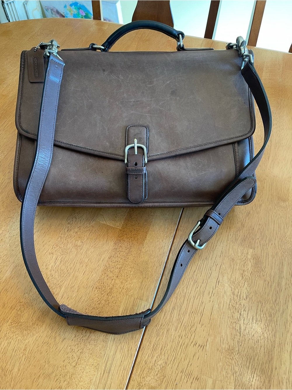 AuthentiCoach Vintage Brown Leather Briefcase Messenger Laptop Bag Style F1S-581